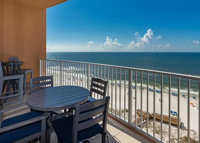 Phoenix Gulf Towers 1002 Apartment *